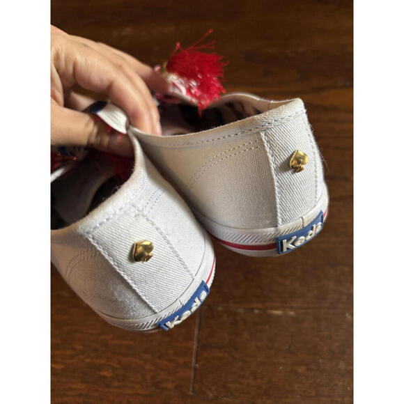 Kate Spade/Keds Women's White Canvas Sneakers w/tassel sz 7 - Picture 7 of 7